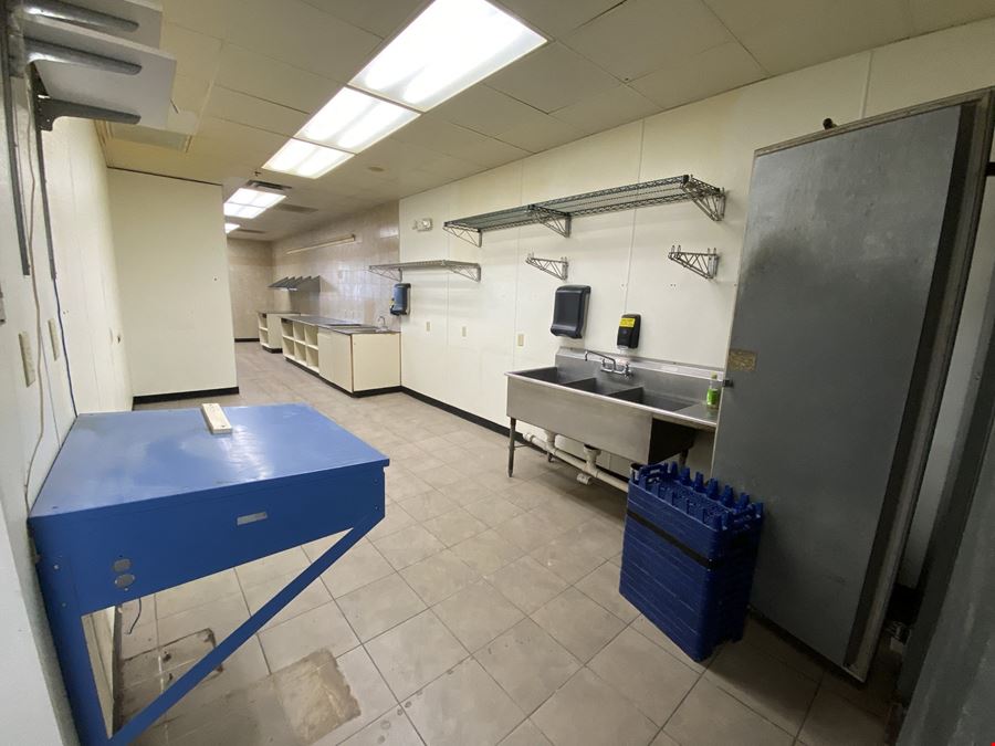 539 Pawling Ave (Former Mr. Subb), Troy, NY 12180