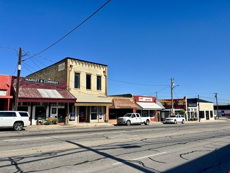 Retail space for Sale at 209 N Main St in Weatherford