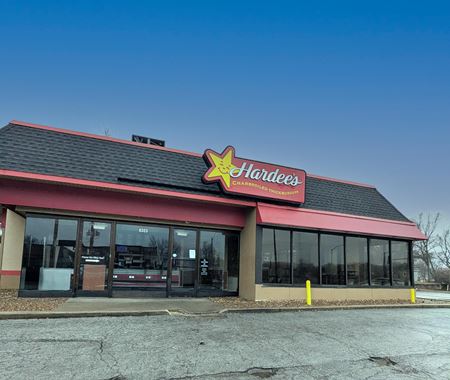 Retail space for Sale at 2nd Generation QSR - 24 Highway - Independence, MO - For Sale or Lease in Independence