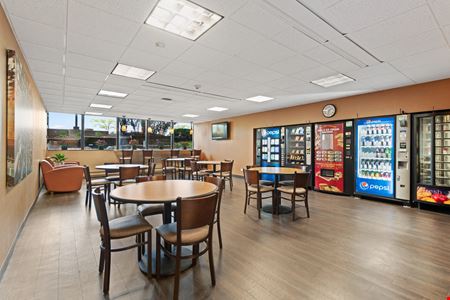 1400 East Touhy Des Plaines