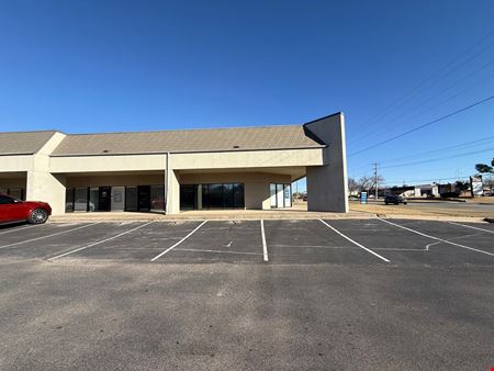 River Oaks Plaza Retail/Office