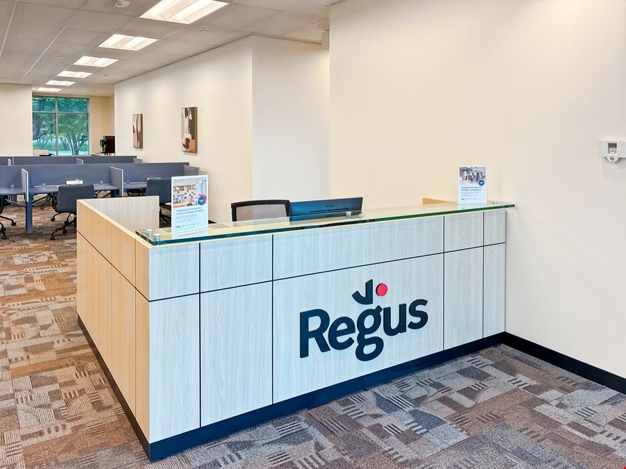 Regus - Hoffman Estates - Prairie Stone Pkwy