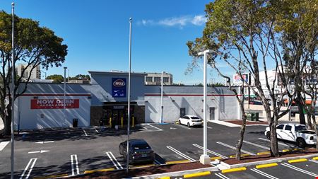 Retail space for Rent at Flagler 12 in Miami