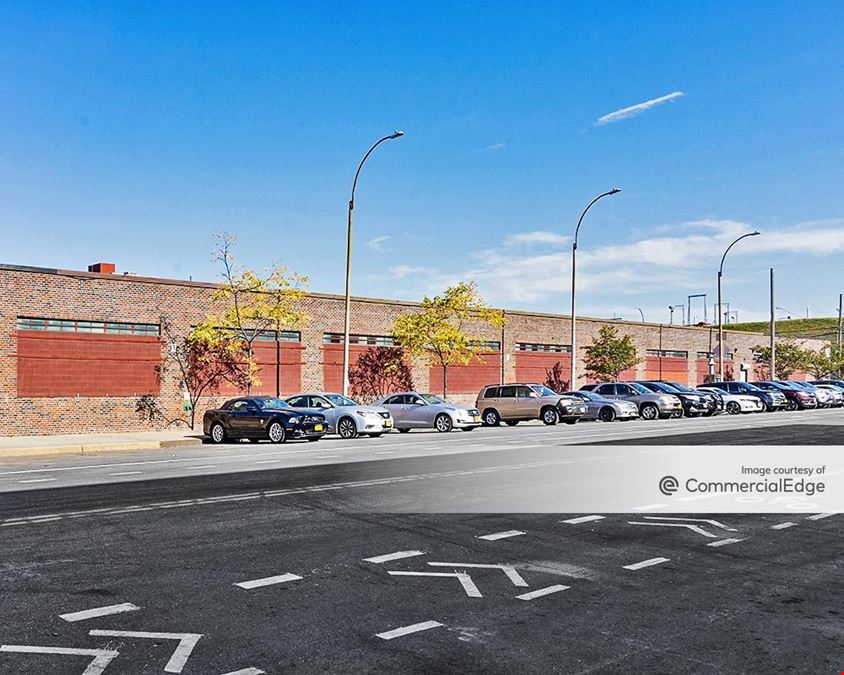 885 East 138th Street