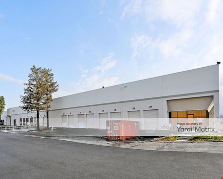 Industrial space for Rent at Trimble Distribution Center - 400-430 East Trimble Road in San Jose