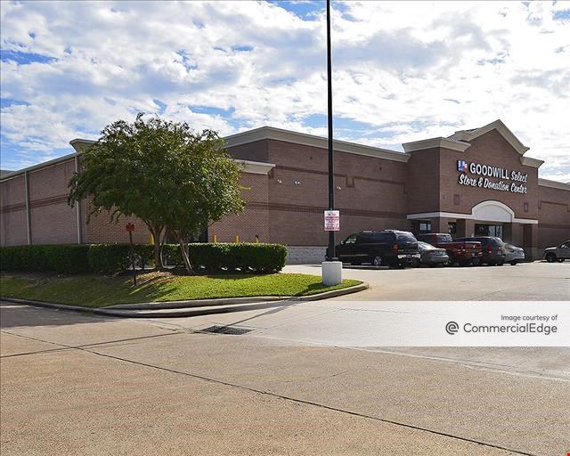 Northchase Plaza
