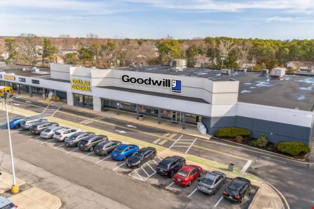 Retail space for Rent at Fischer Plaza in Toms River