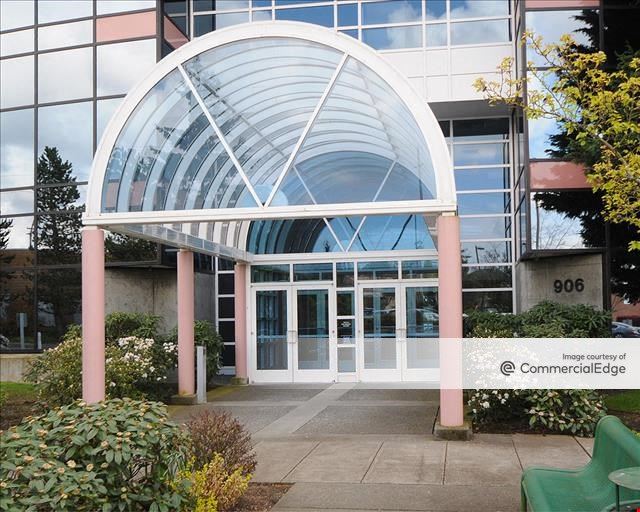 Everett Mall Office Park II & III