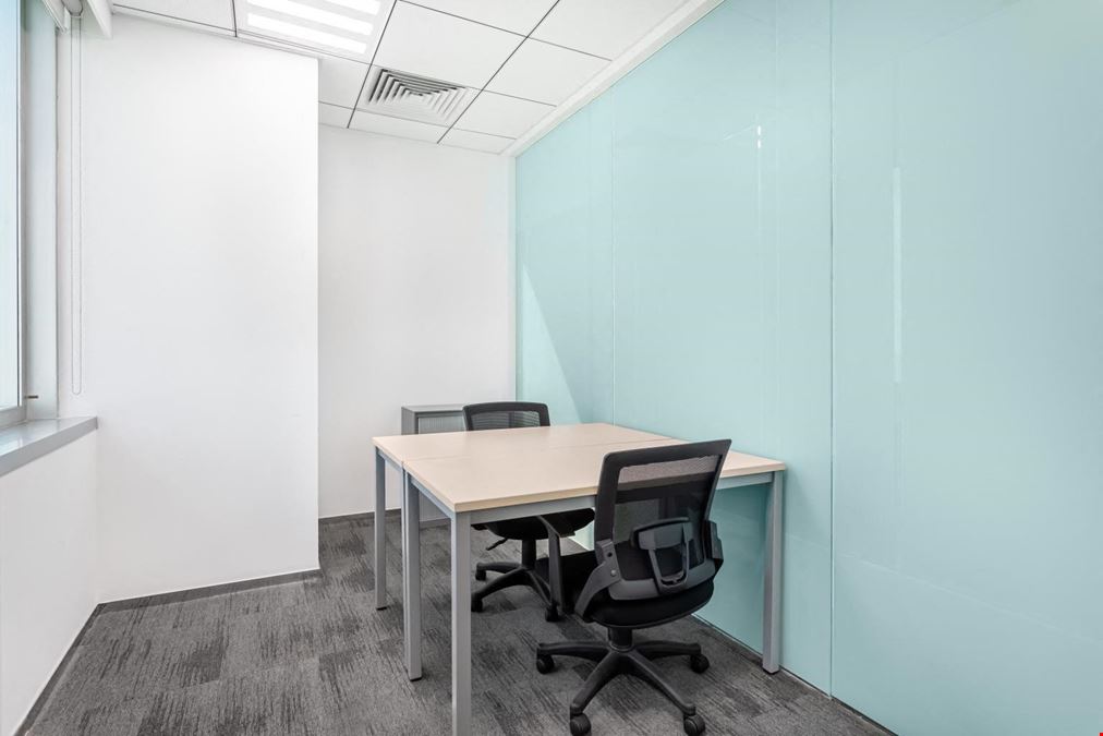 Regus - City Tower