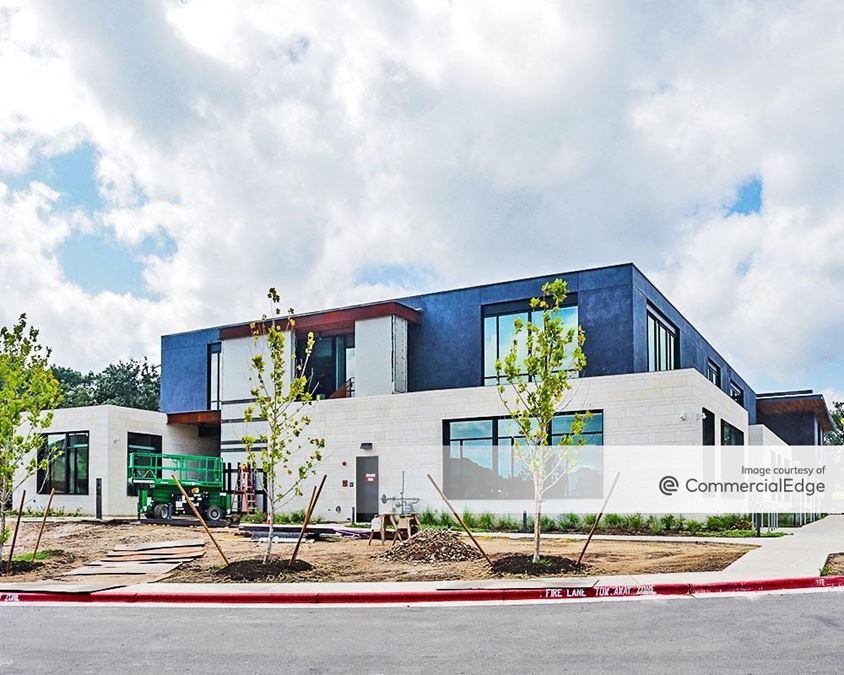 The Artisan at James Avery Plaza