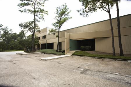 Industrial space for Rent at Timberloch Place in The Woodlands