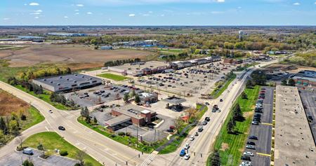 Retail space for Rent at Maple View in Grayslake