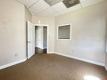 4210 NW 37th Place