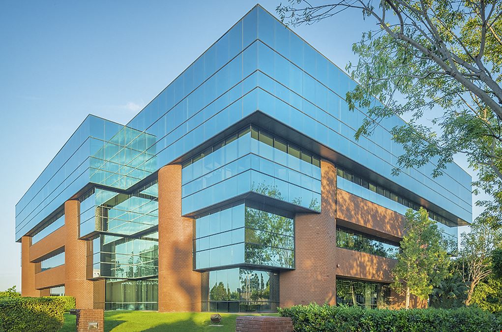 Corporate Park Plaza