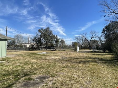 Price Reduced - LaMarque / Texas City Area-  Flex Property For Sale