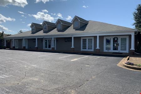 Office space for Rent at 8727 Northwest Dr, Southaven, MS in Southaven