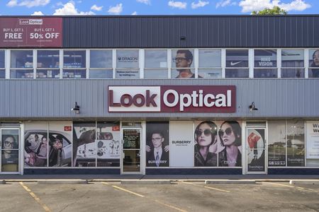 5750-5790 W 44th Ave