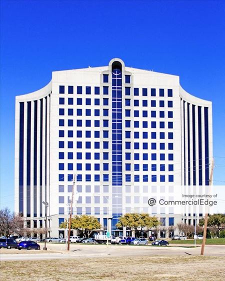 Office space for Rent at Dominion Plaza in Dallas