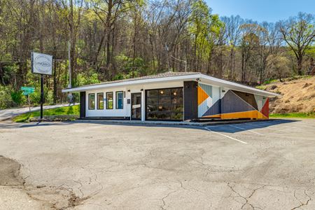 Office space for Sale at 2502 Cummings Hwy in Chattanooga
