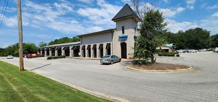 Retail space for Rent at Village Parrish - Helena in Helena