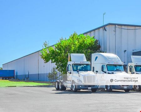 Industrial space for Rent at 4400-4450 Florin Perkins Road in Sacramento