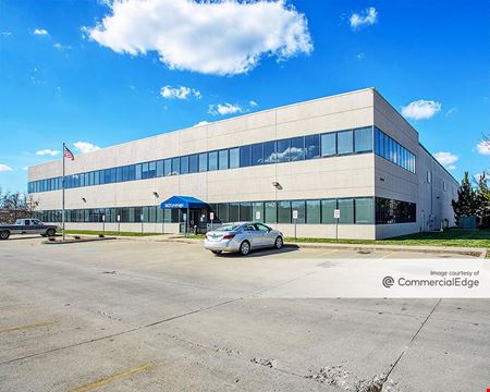 Industrial space for Rent at 1008 SE Browning Avenue in Lee's Summit