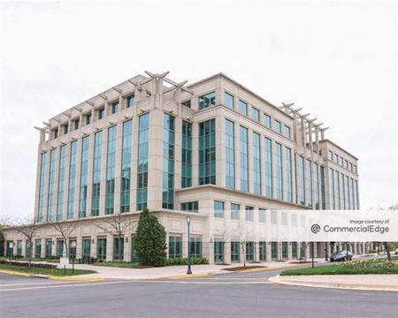 Office space for Rent at One Irvington Centre in Rockville