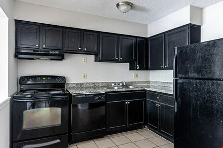 48-Unit Value-Add Multifamily Investment | 7.96% Proforma Cap Rate (Y2)