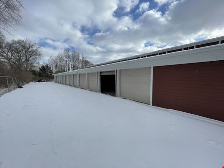 195 E Hamburg St