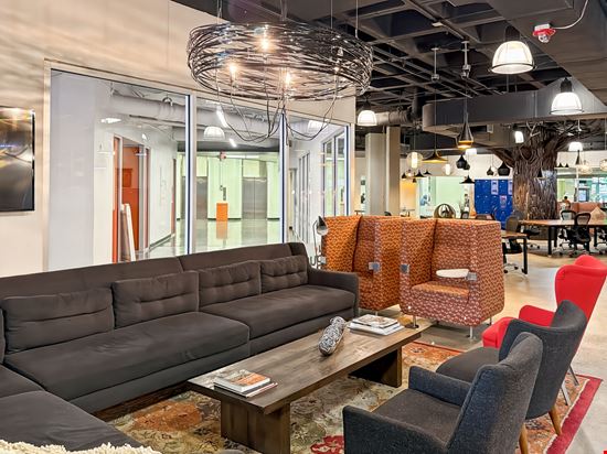 Regus - Austin - Dobie Center