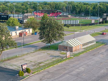 Other space for Sale at Green Thumb Garden Center in Mankato