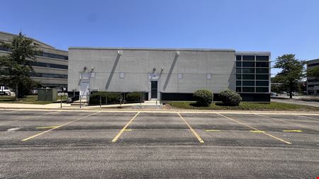 444 Skokie Boulevard