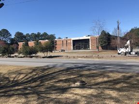 5475 Fulton Industrial Blvd