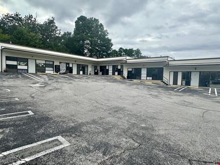 Office space for Rent at 1401 Applewood in Dalton