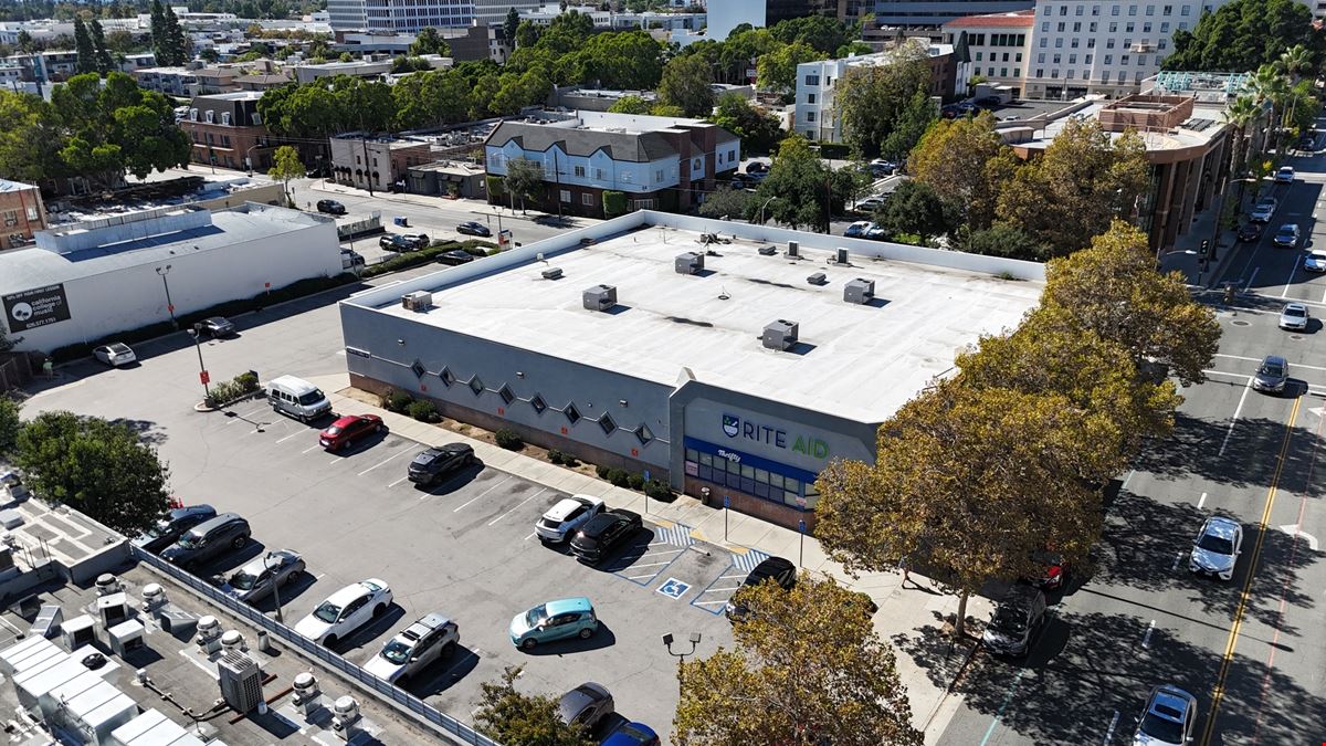 1038 E Colorado Blvd