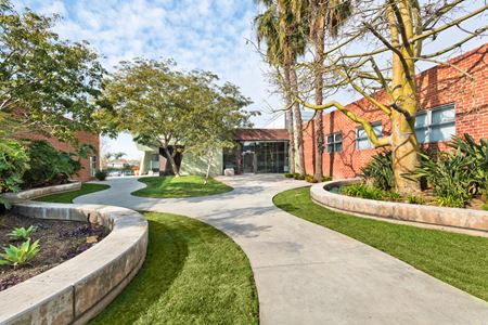 Office space for Rent at 10113 Jefferson Blvd in Culver City