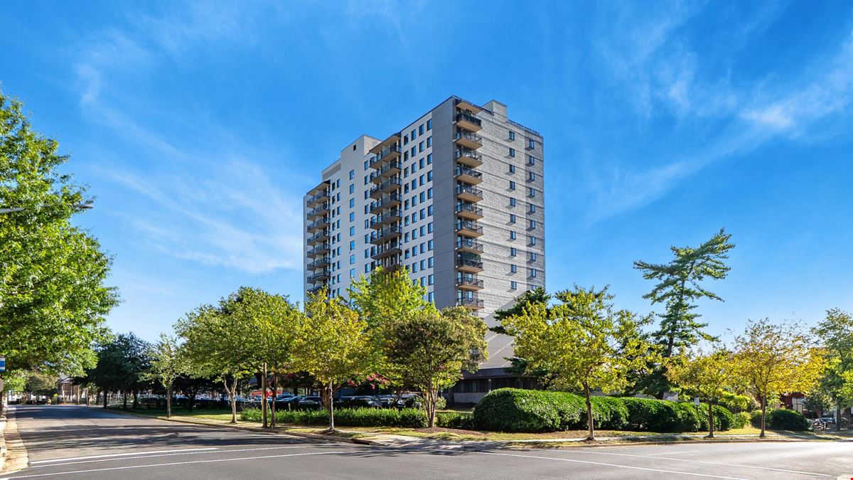 Port Royal Condominium
