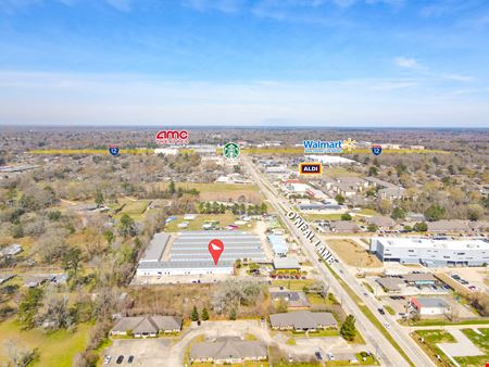Office / Warehouse Suite Near I-12