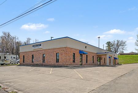Office space for Rent at 2737 East Jackson Boulevard in Jackson