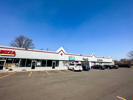 9 Mile Plaza