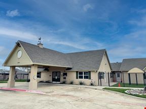 1253 W Round Grove Rd