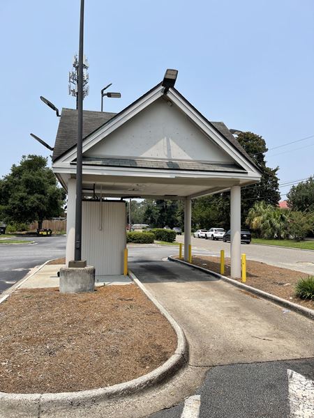 Retail space for Rent at Free-Standing Drive-Thru ATM on Abercorn | For Lease in Savannah