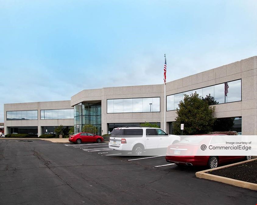 Central Parke - Office