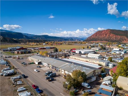 813-826 Colorado 133