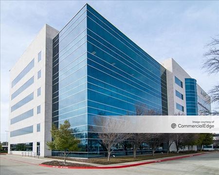 Office space for Rent at Parkway Centre II in Plano