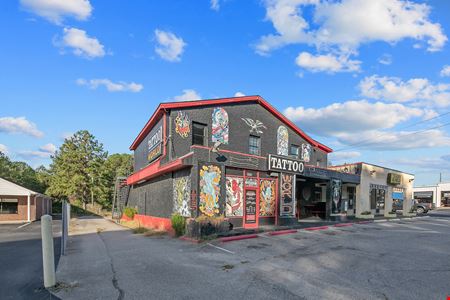 Former Tattoo Shop Site – Ideal for Owner-User