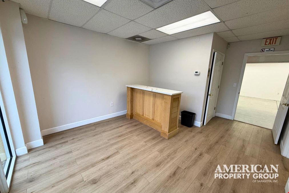 Fully A/C Office Warehouse Near US-301