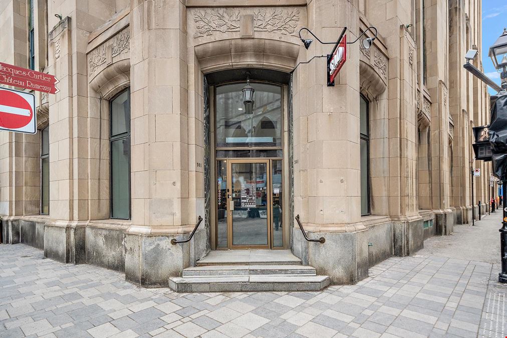 507 Place d'Armes