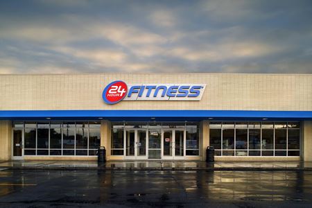 Sport / Entertainment space for Rent at 2102 North Tustin Street in Orange