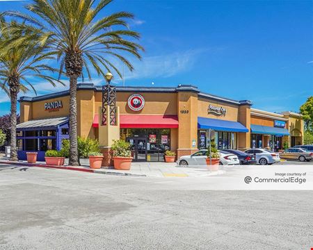 Retail space for Rent at El Paseo De Saratoga in San Jose